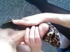 靴女の子の精液