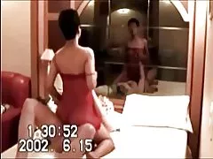 韓国熟女白人のボーイ フレンドと夫が浮気