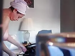 おばさん裸の隠されたカム